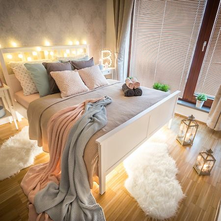 Luxury Apartment River Diamond Residence Praha Eksteriør bilde