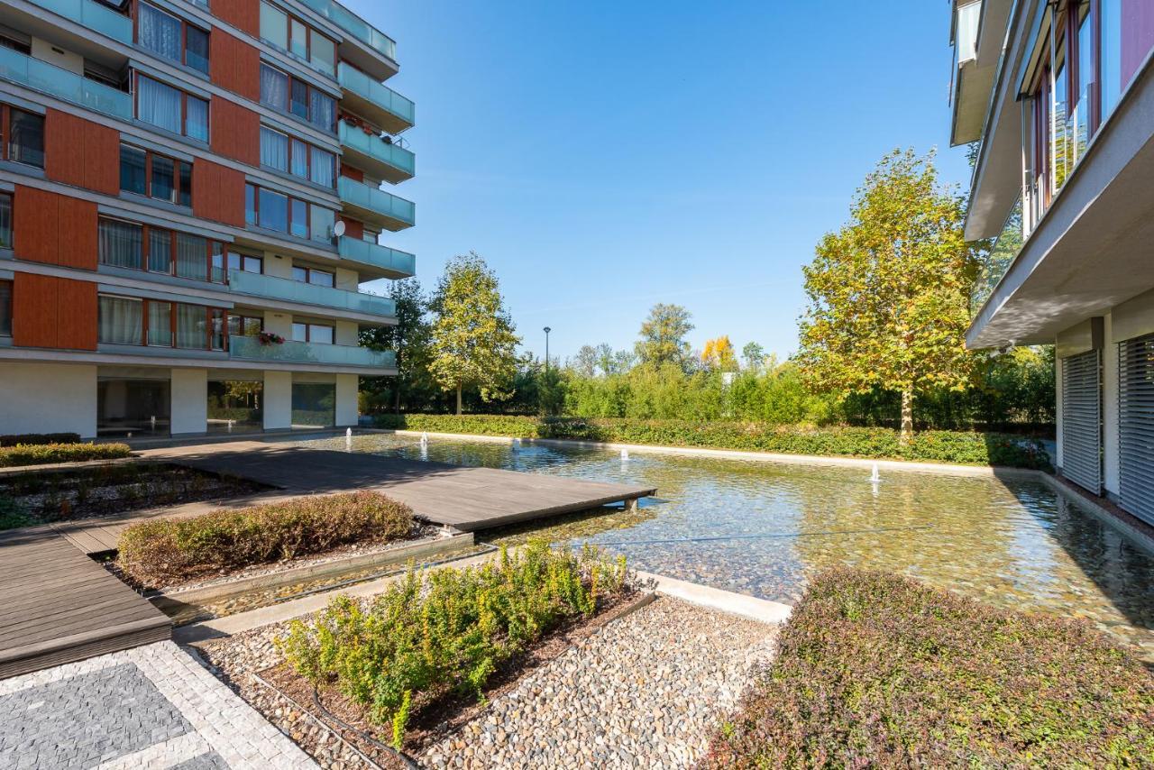 Luxury Apartment River Diamond Residence Praha Eksteriør bilde